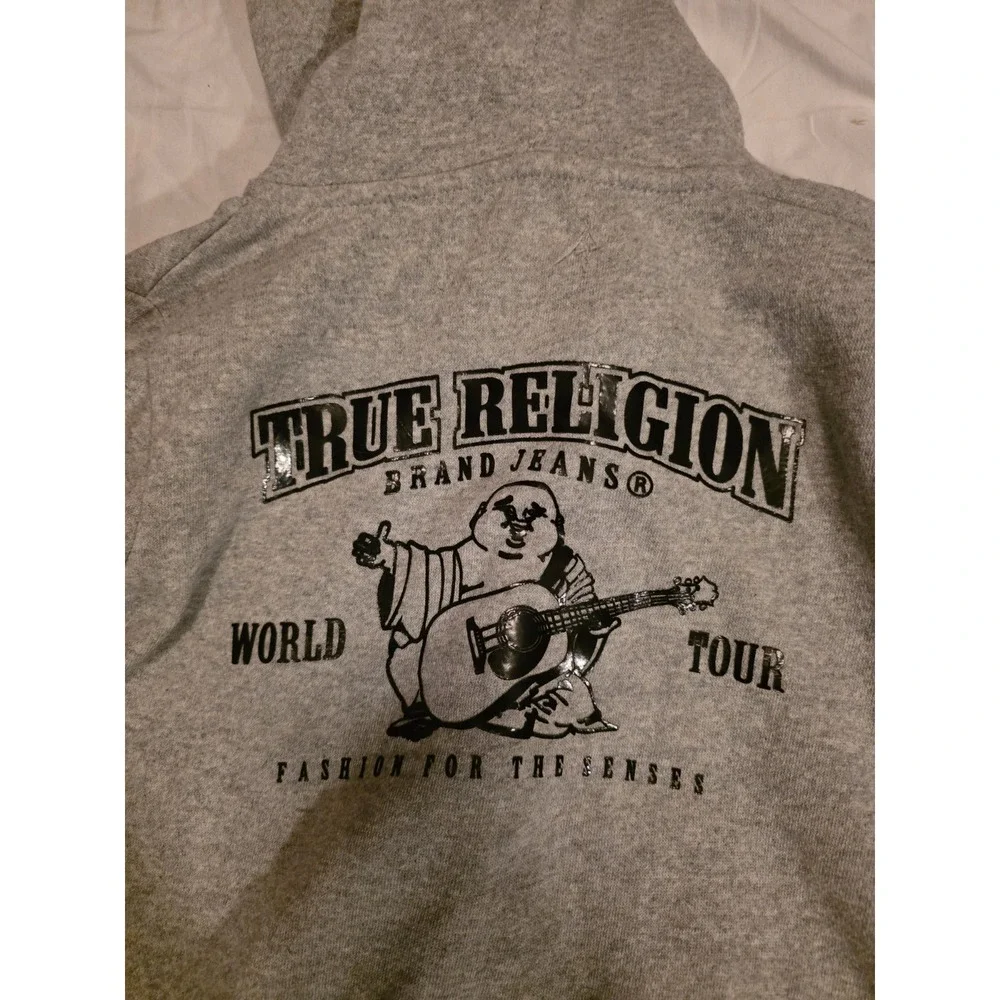 True Religion C H ilds Hoodie. Gray‎ With Full Iron On On Back. Symbol On Front.